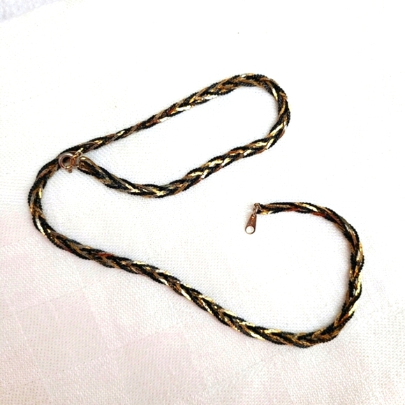 Vintage Goldtone and Black Metal Braided Herringbone Chain Necklace Korea - Picture 4 of 10